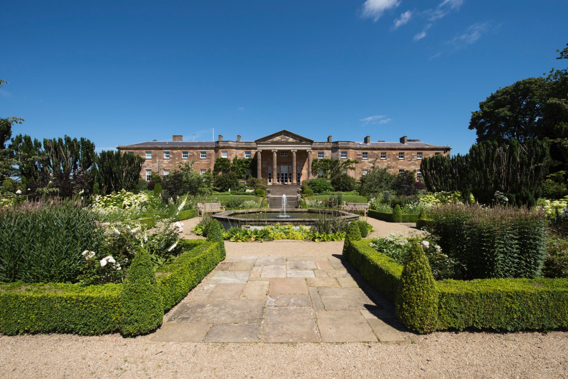 hillsborough-castle-gardens-county-down