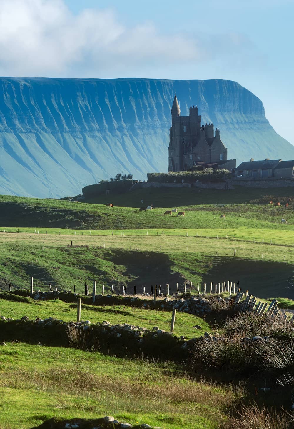 gallery-castles-classiebawn-castle-sligo-shutterstock