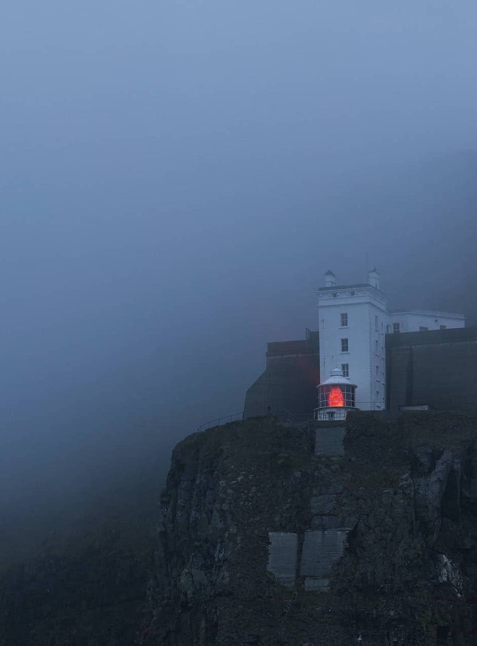 weather-gallery-fog-rathlin-lighthouse-rathlin-island-county-antrim-1