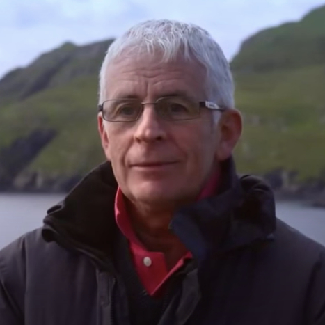 kerry-skelligs-atom-head