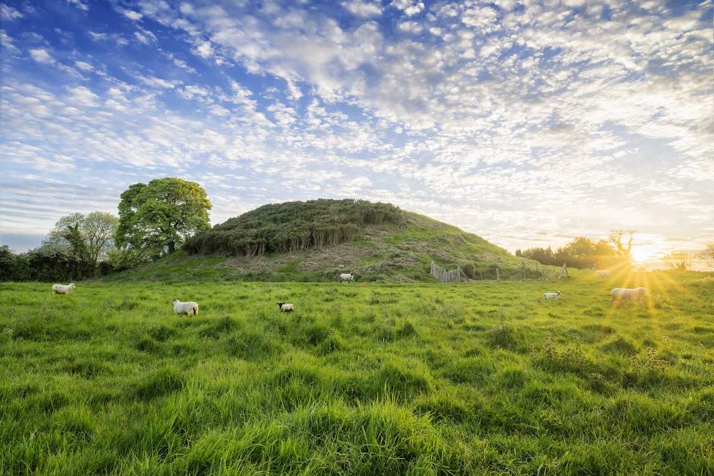 Dowth megalithic tomb Co Meathwebsize2500x1200px