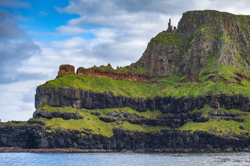 belfast-beyond-BGHERO3-giantscauseway