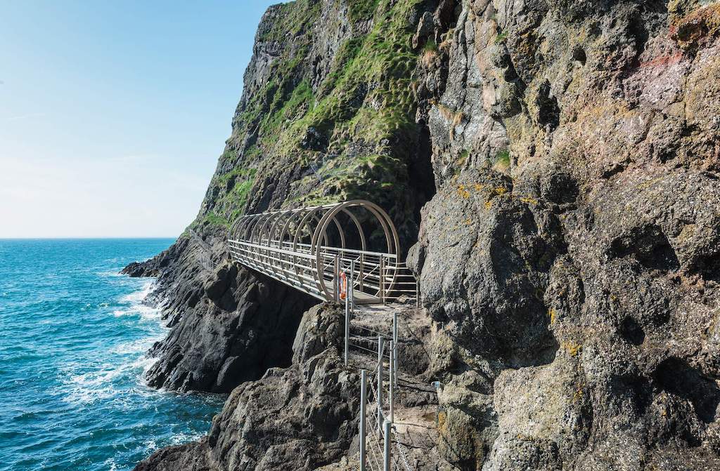 belfast-beyond-BGHERO2-gobbins-cliffpath