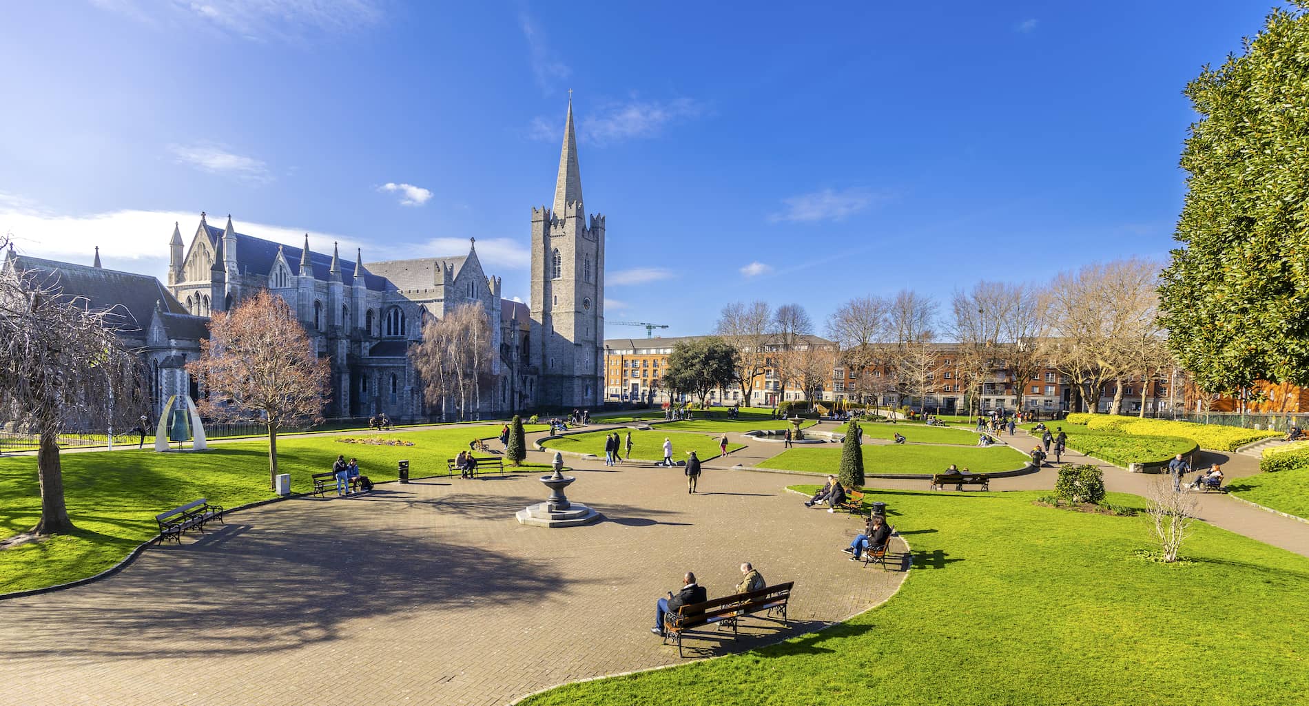 dublins-top-attractions-st-patricks-cathedral-bg