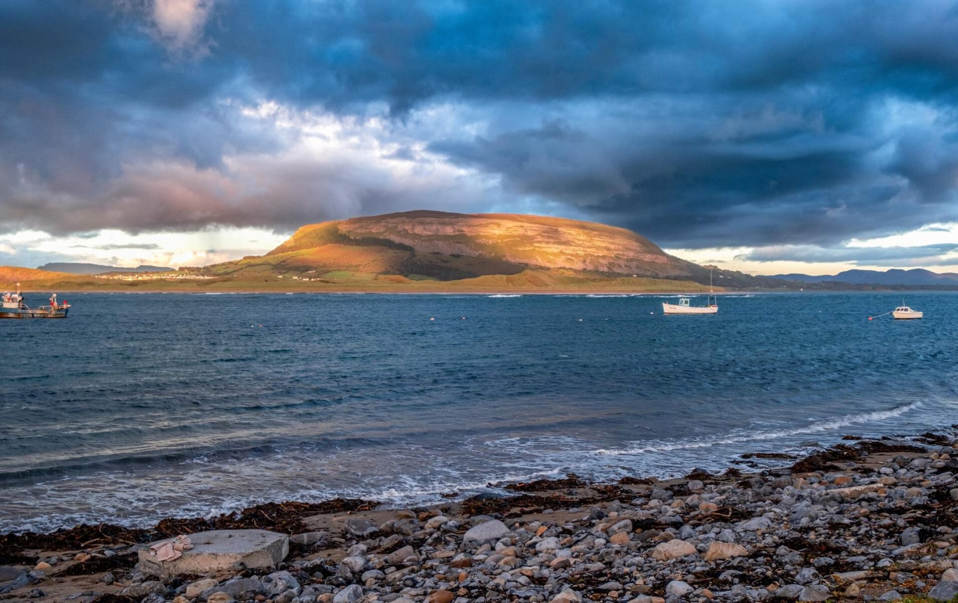 knocknarea-county-sligo-portavade-beach-v1