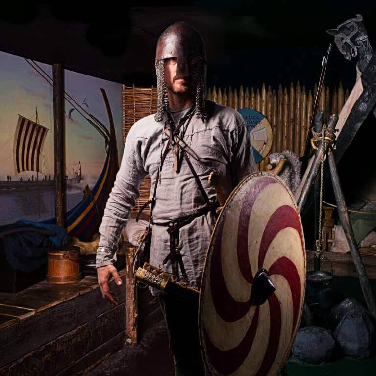 vikingtriangle-vikingsoldier