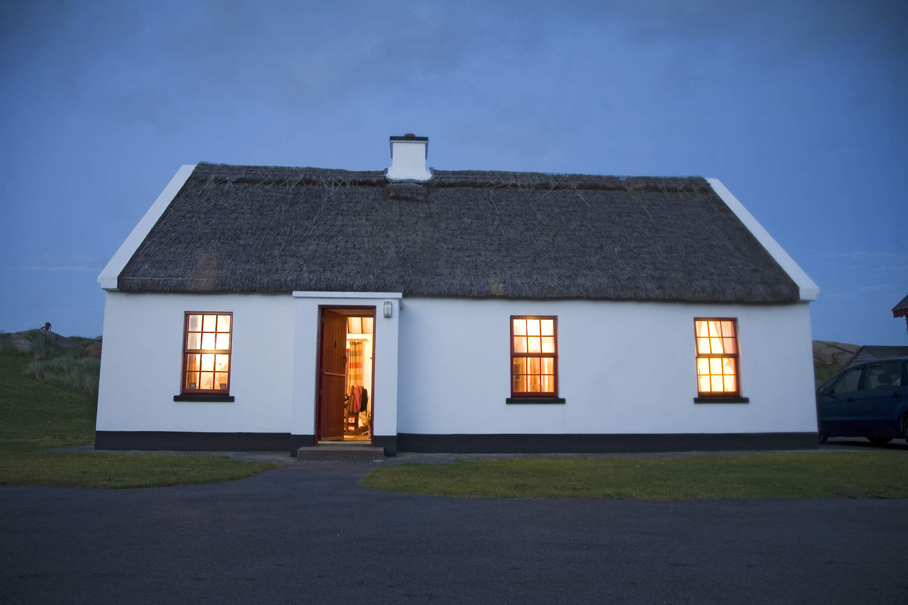 Cottage on Cruit Island CoWeb Size