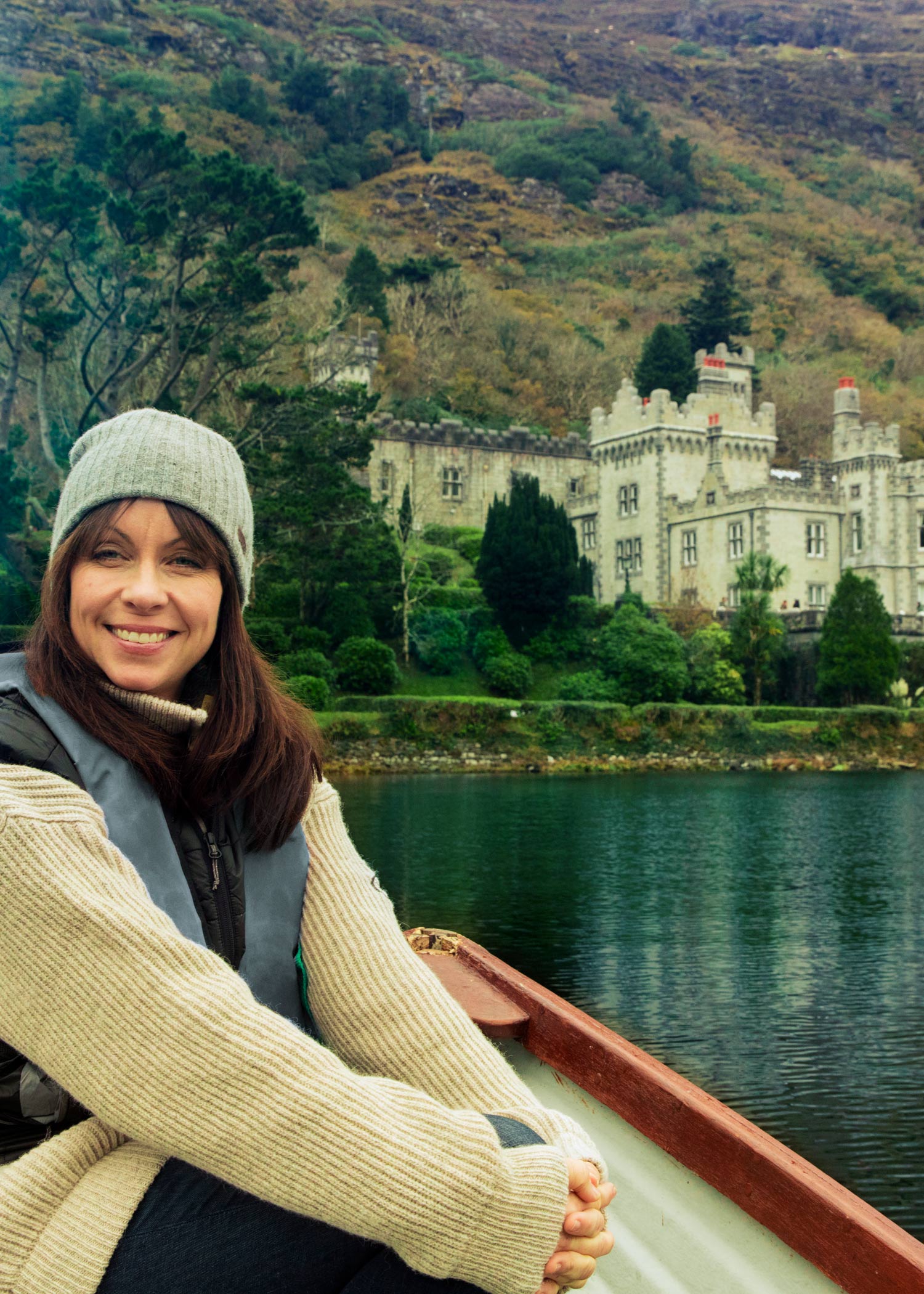 kylemore-abbey-vertical-image
