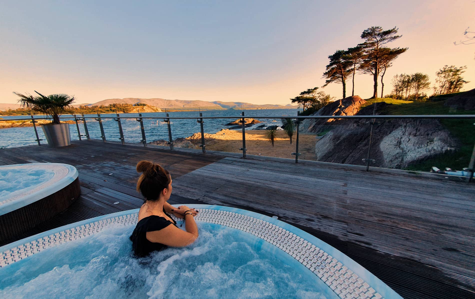 hottubaccom-parknasillaresort