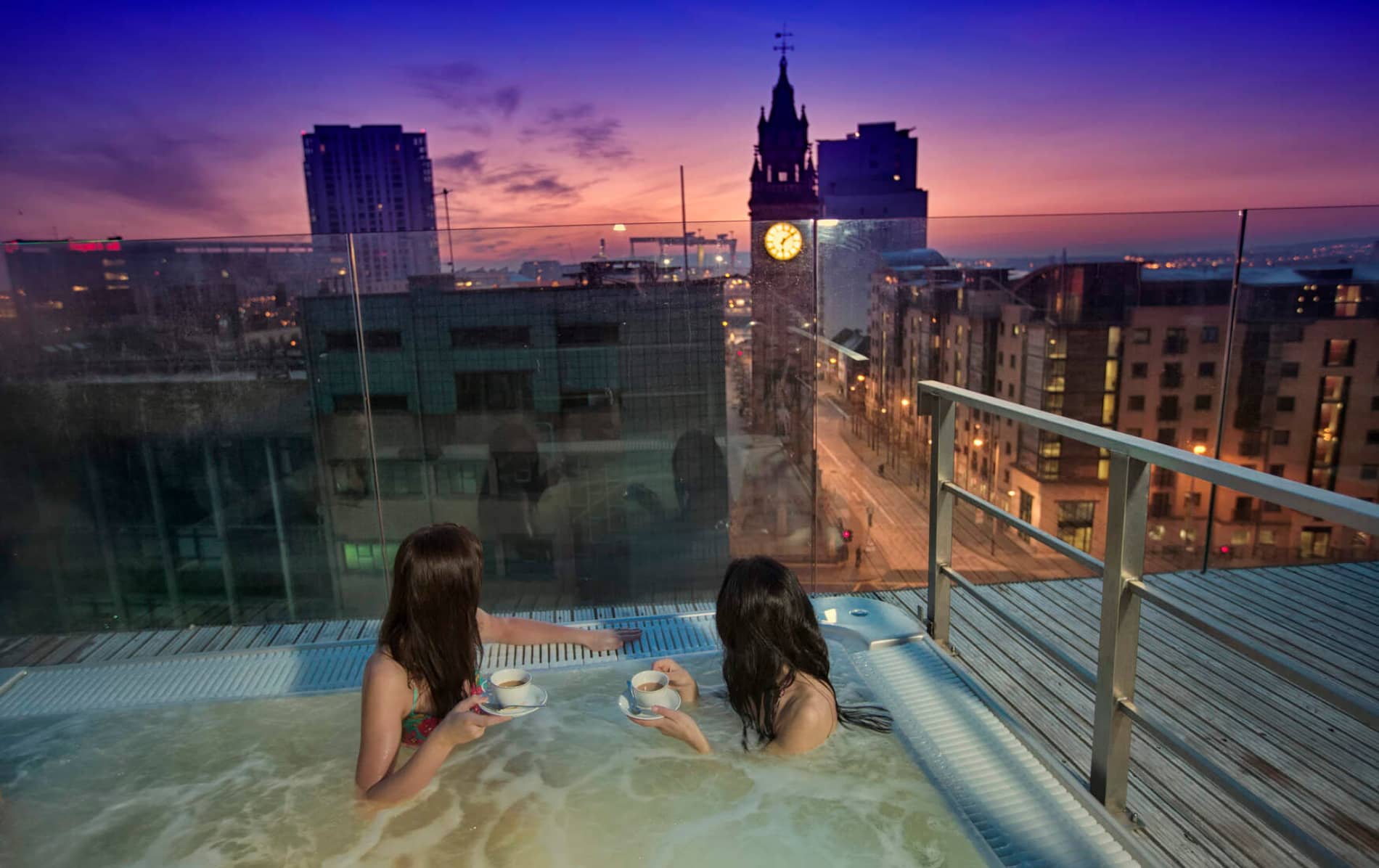 hottubaccom-merchanthotel