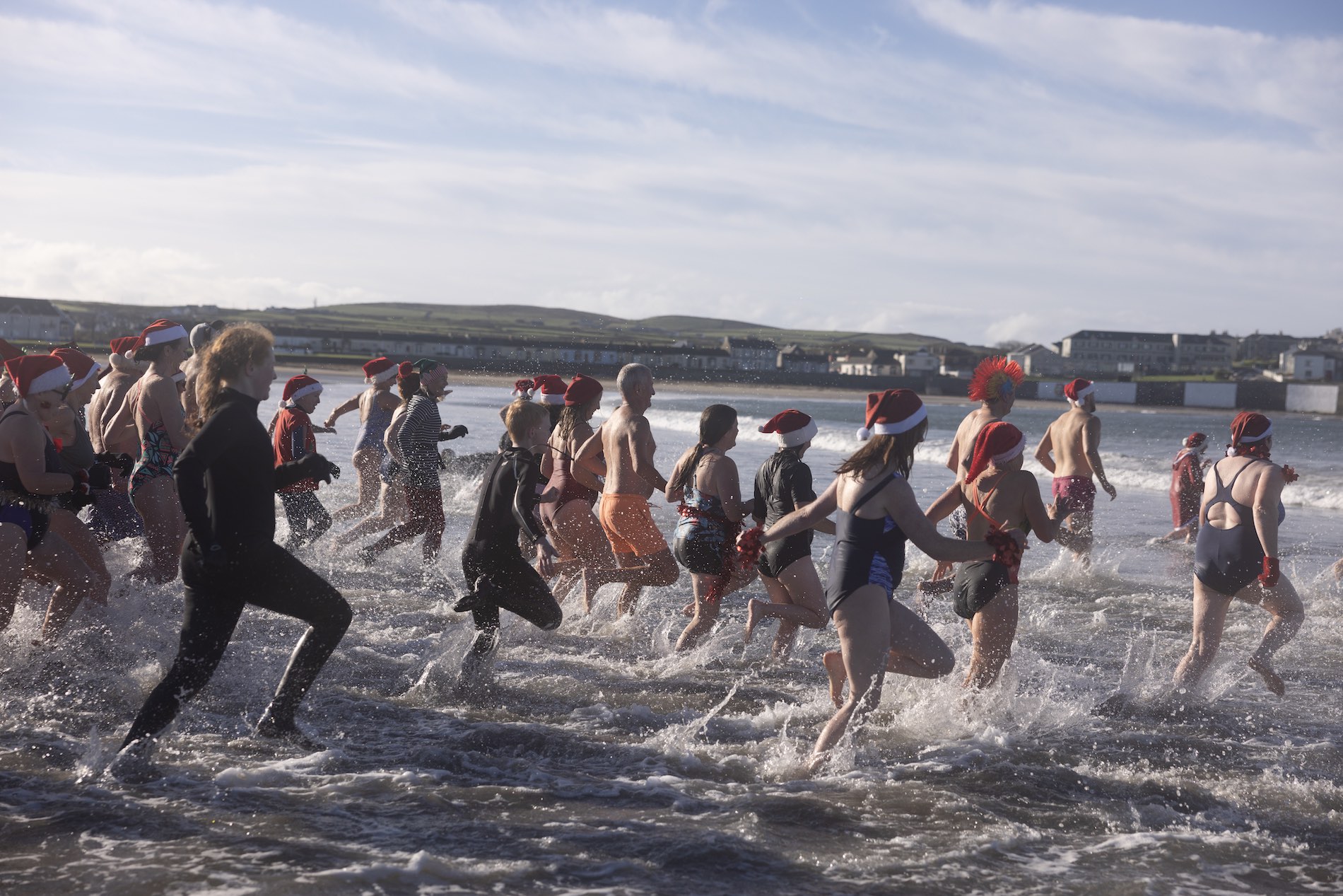 traditions-xmas-swim-image
