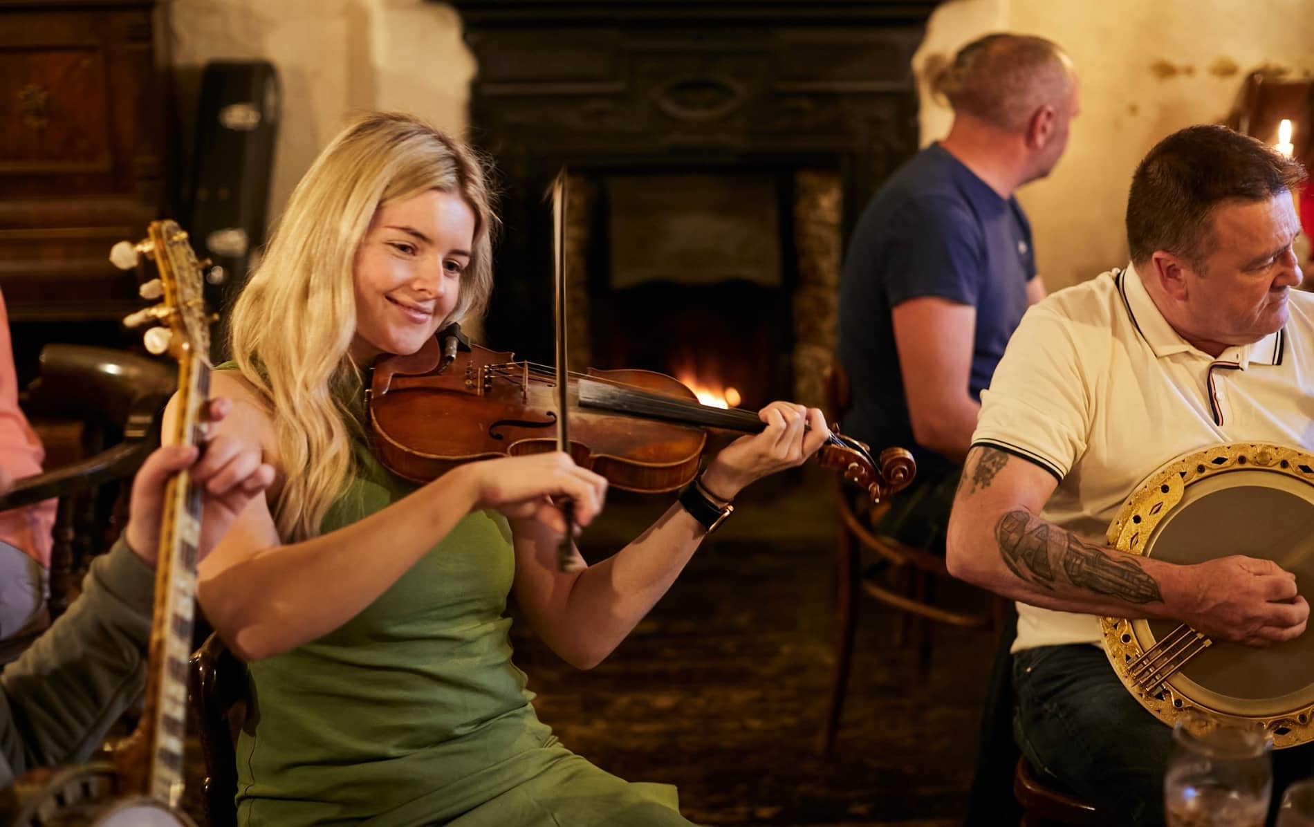 crosskeysinn-mollywallsfiddle
