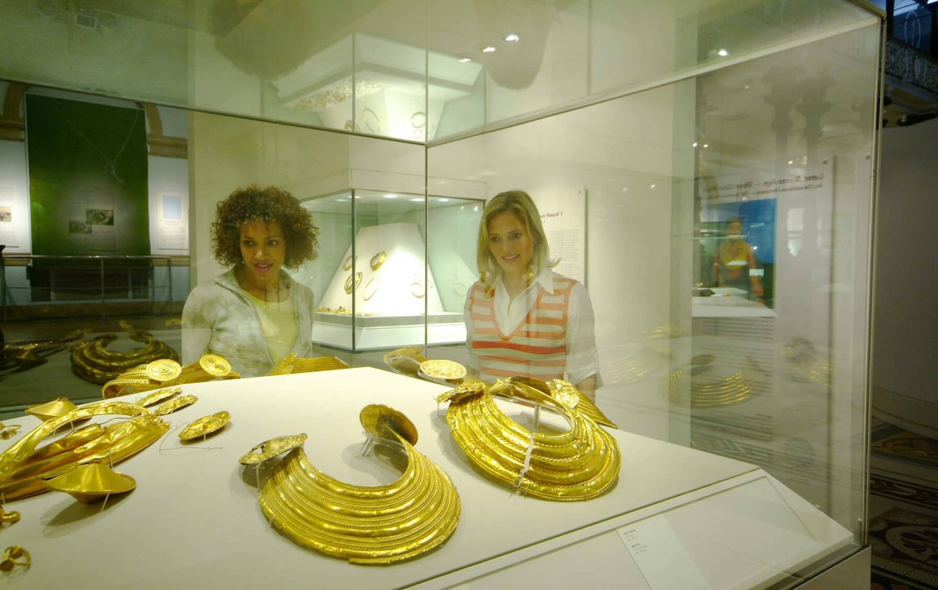 jewelleryireland-nationalmuseumofireland