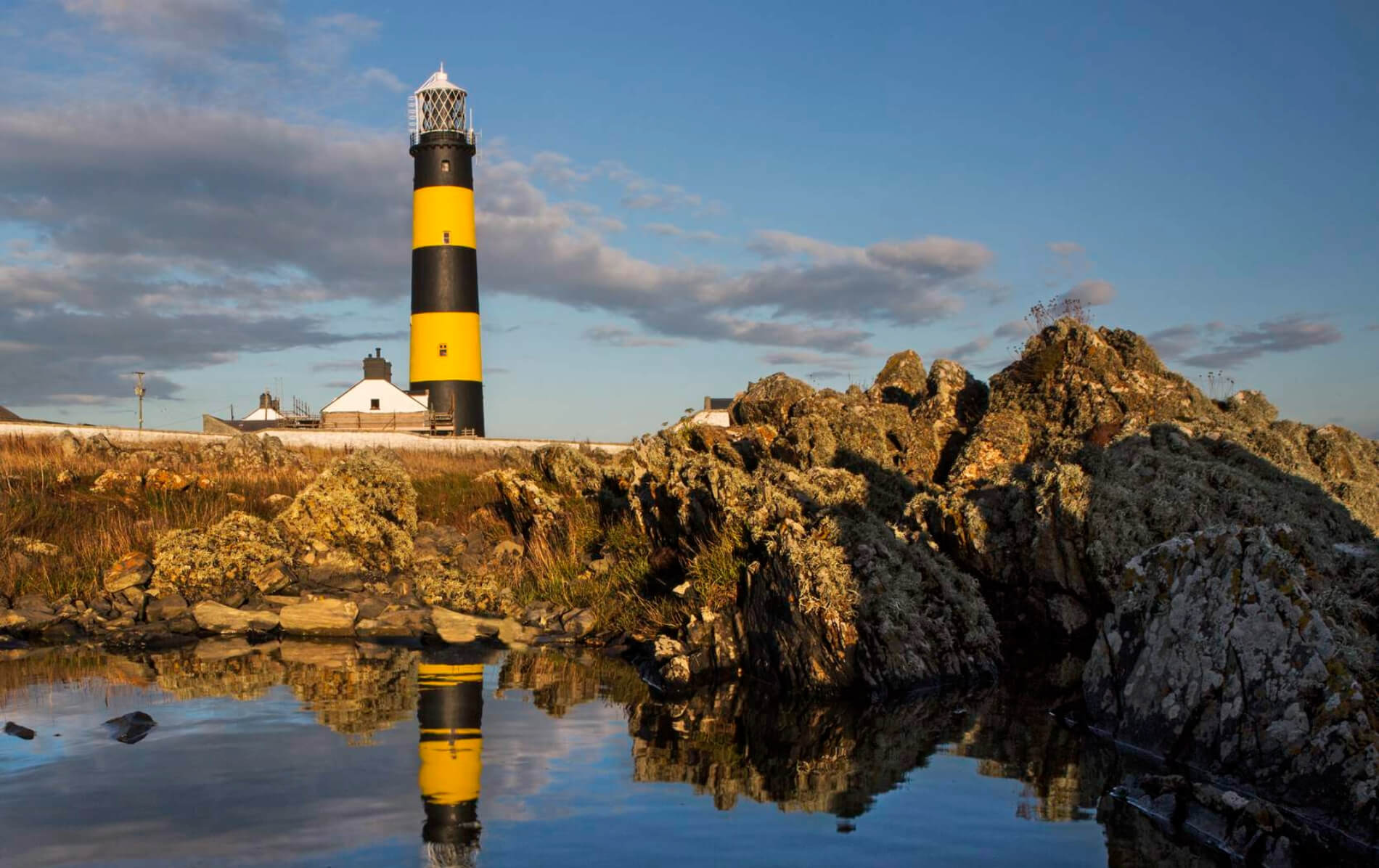 golf-in-belfast-and-beyond-st-johns-lighthouse-county-down-v1