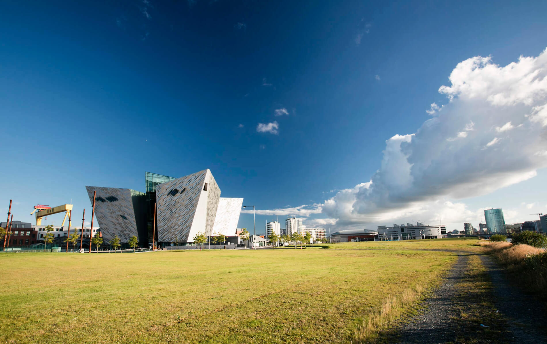 golf-in-belfast-and-beyond-titanic-belfast-v1