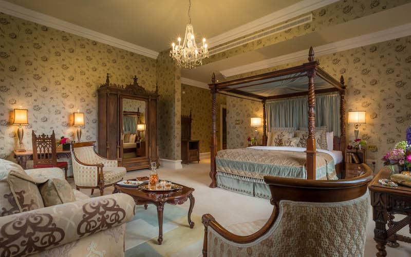 castle-hotel-quiz-kilronan-castle-accommodation-suite
