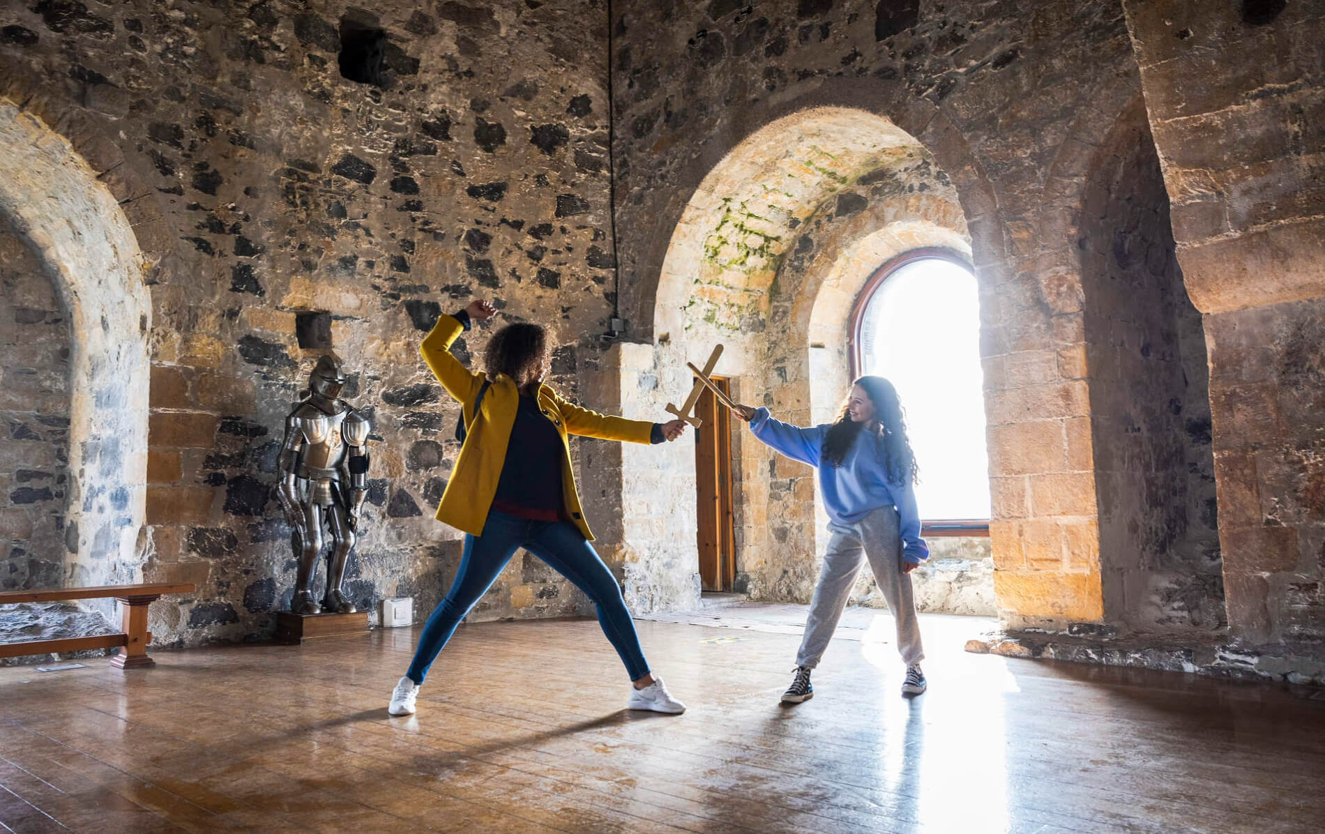 carrickfergus-castle-county-antrim-sword-fighting-v1