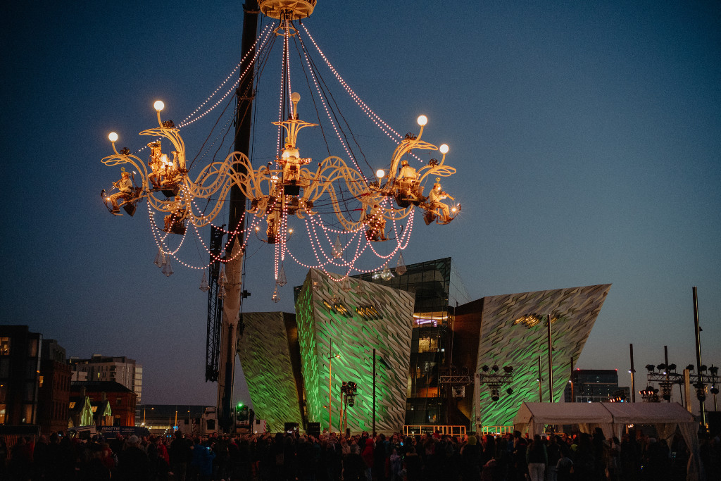 cristal-palace-transe-express-belfast-arts-festival-photographer-johnny-frazer-inset