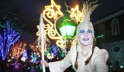Glow, Cork