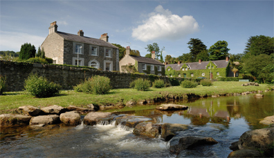rostrevor-philomena-three-up