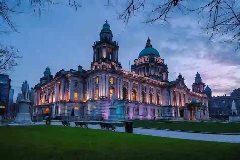 tv-movie-trivia-belfast-city-hall