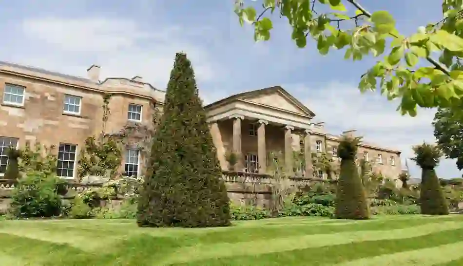 hillsborough-castle-county-down-exterior-fyhwi
