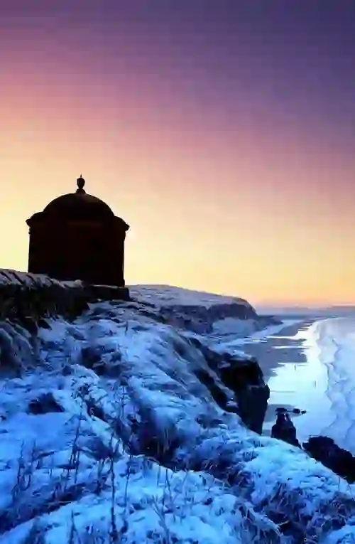 weather-gallery-snow-mussenden-temple-county-londonderry