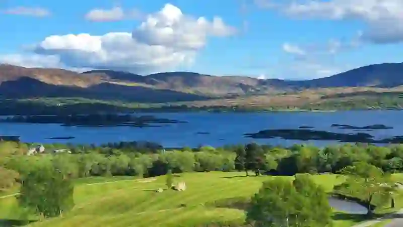 The Ring of Kerry Golf Course, County Kerry, overlooking lakes and mountains.