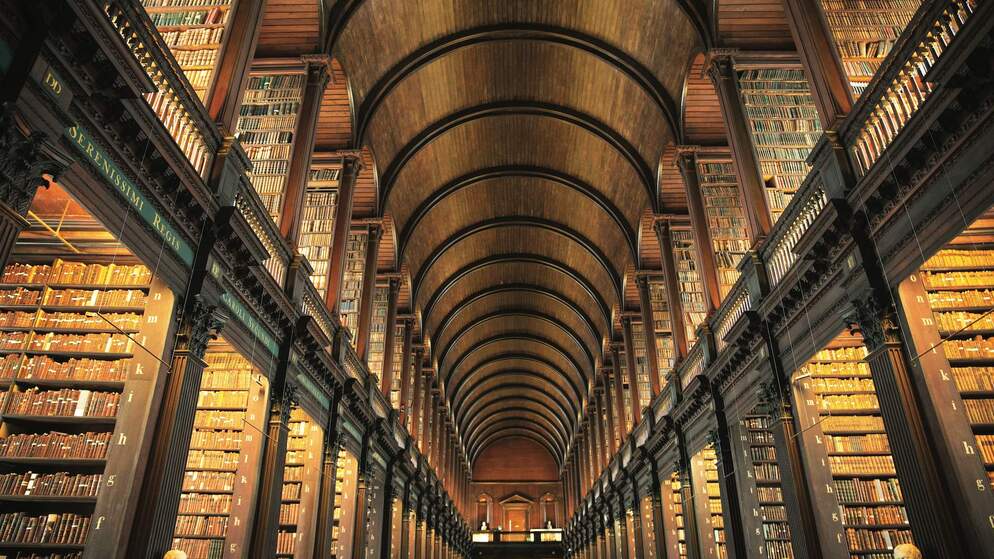 literature-in-ireland-trinity-college-library-dublin-bg