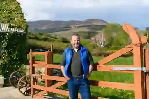forest-bathing-inset8-brian-hooey-mountainwaysireland-gwray