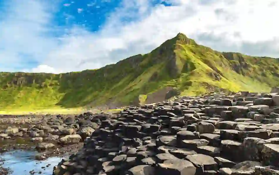 luxury-ni-giants-causeway
