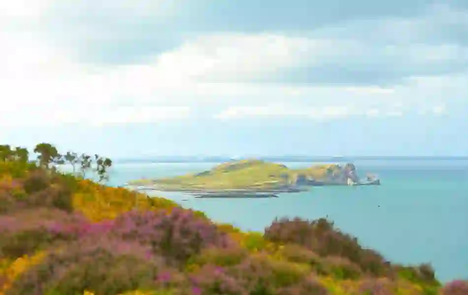 talesirelandsislands-lambayisland