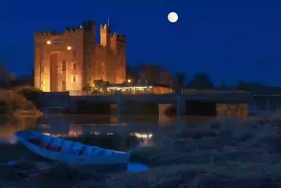 Bunratty Castle_web-size_2500x1200px