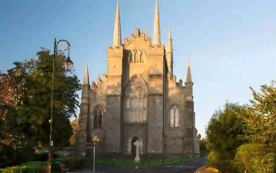 march-in-ireland-downpatrick-cathedral-county-down-v2