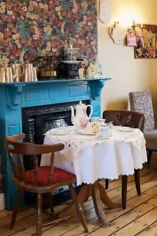 irelands-tearooms-ruby-ellens-tea-rooms-carlingford-county-louth-2-v1