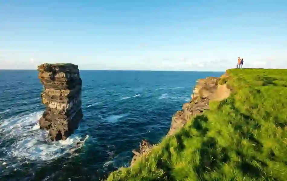 10-great-film-and-tv-locations-wild-atlantic-way-downpatrick-head-county-mayo-v1