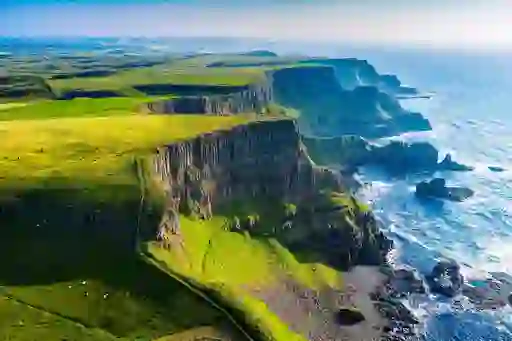 Giants Causeway Cliff Walk