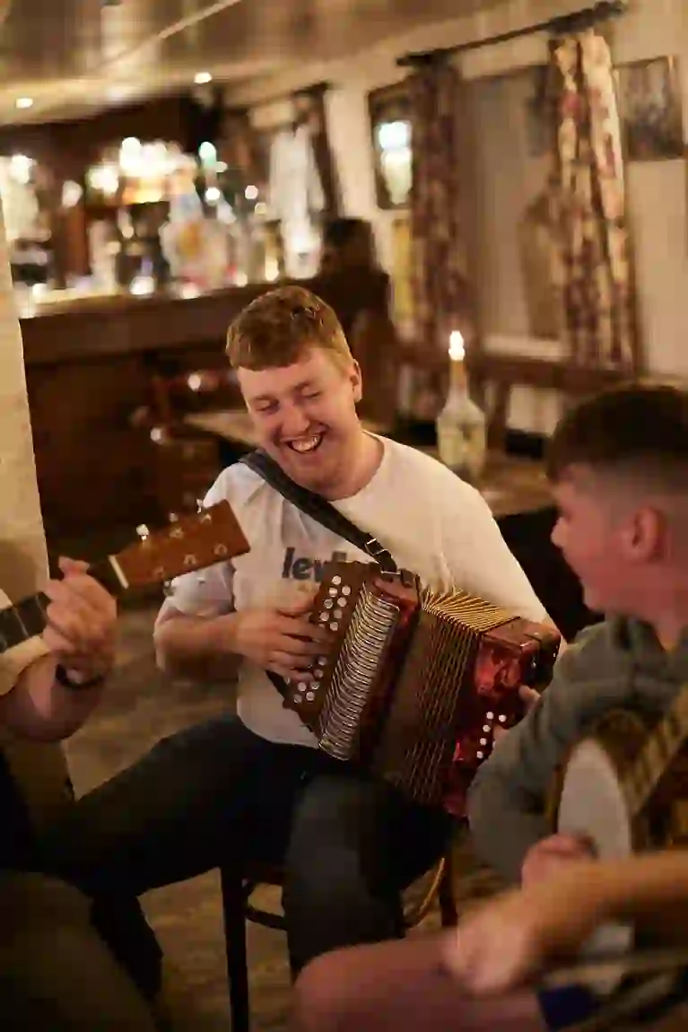crosskeysinn-johnmccannaccordion