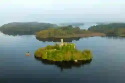 shannon-cruise-trip-mcdermotts-castle-lough-key-roscommon