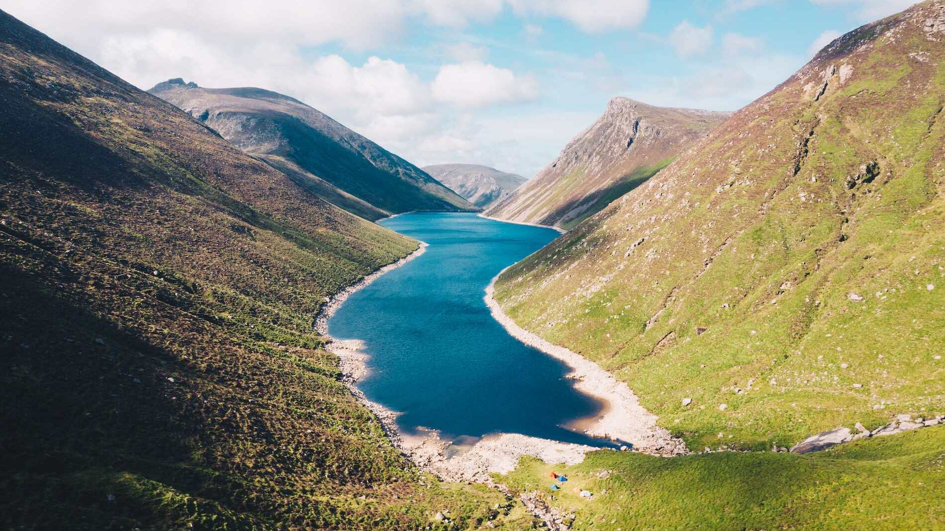 mourne-mountains-bg