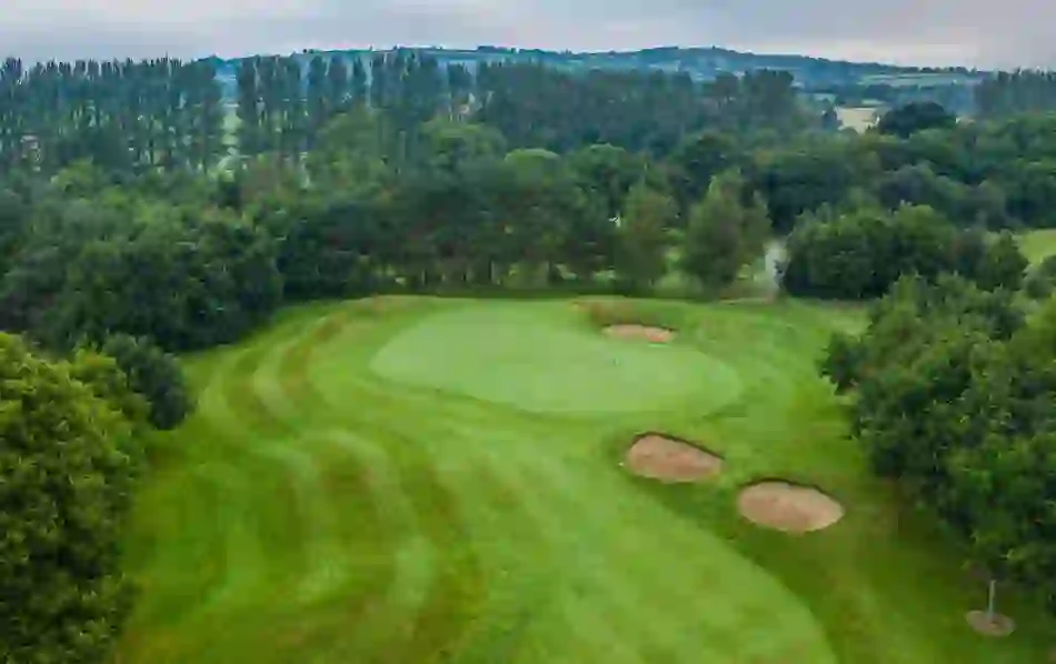 golf-in-belfast-and-beyond-hilton-templepatrick-county-antrim-v1