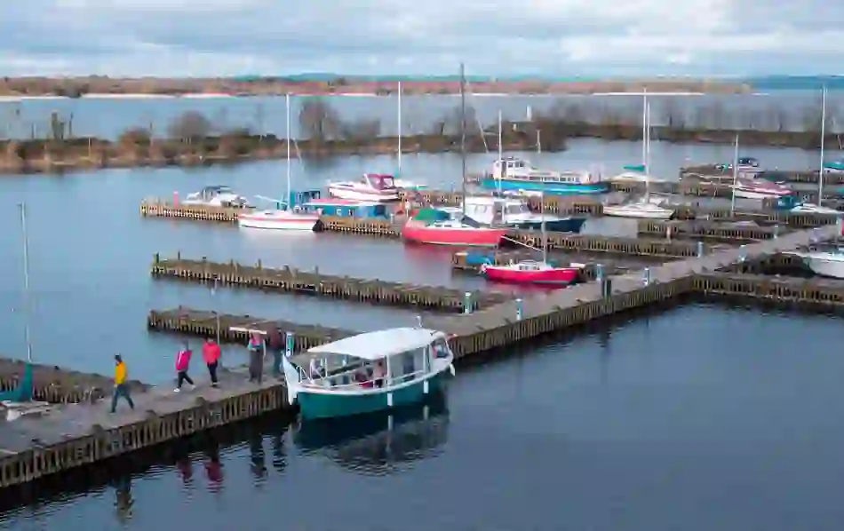 golf-in-belfast-and-beyond-lough-neagh-boat-county-londonderry-v1