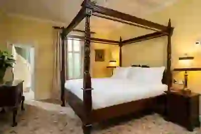 castle-hotel-quiz-killeavy-castle-accommodation-foxhall-suite