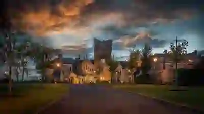 castle-hotel-quiz-kilronan-castle-exterior-dusk