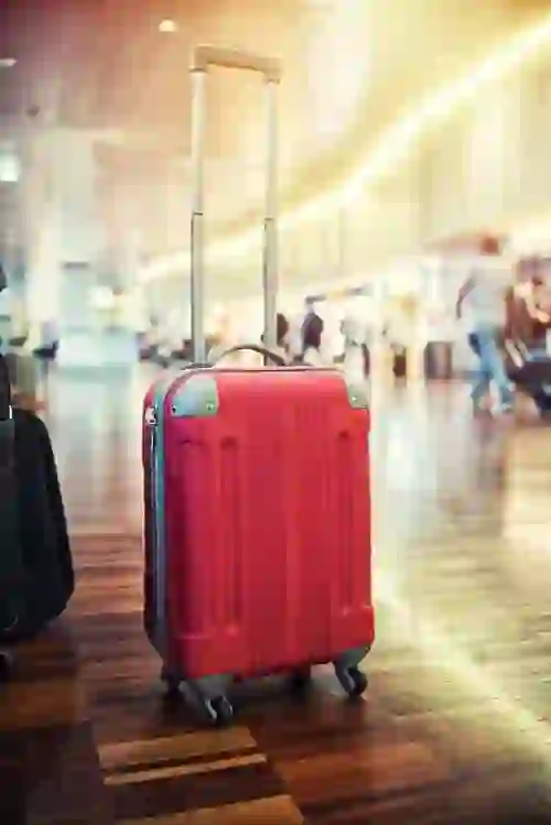sustainable-travel-suitcase