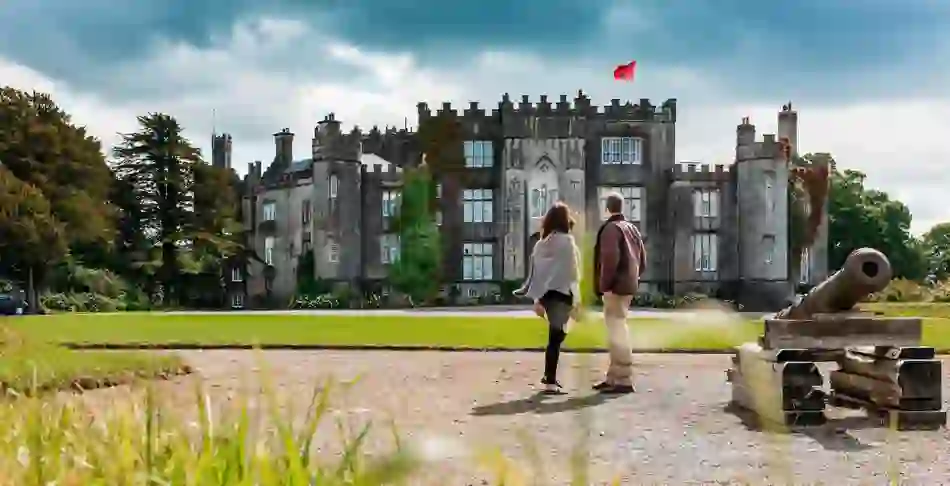 hero-birr-castle-resized-desk