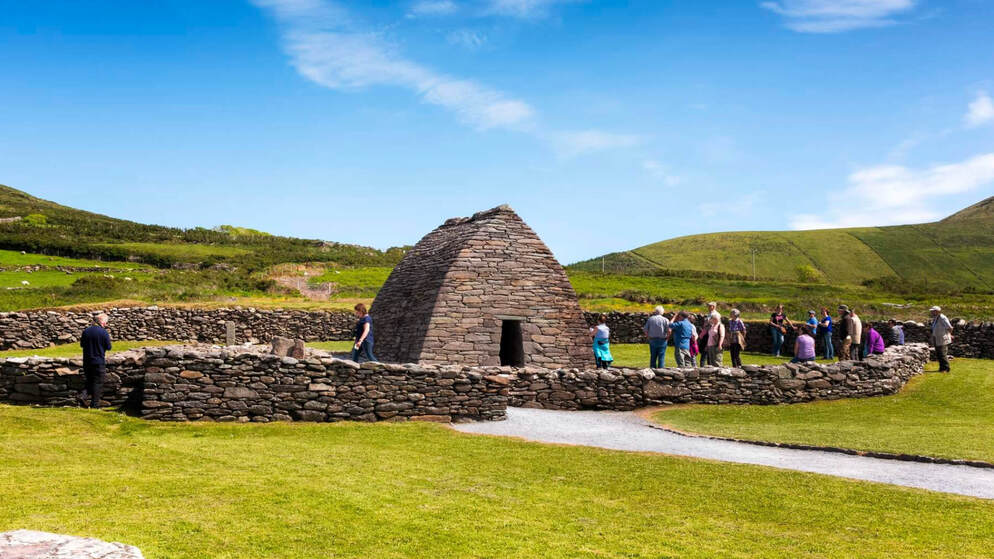 gallarus-oratory-county-kerry-hero-v1