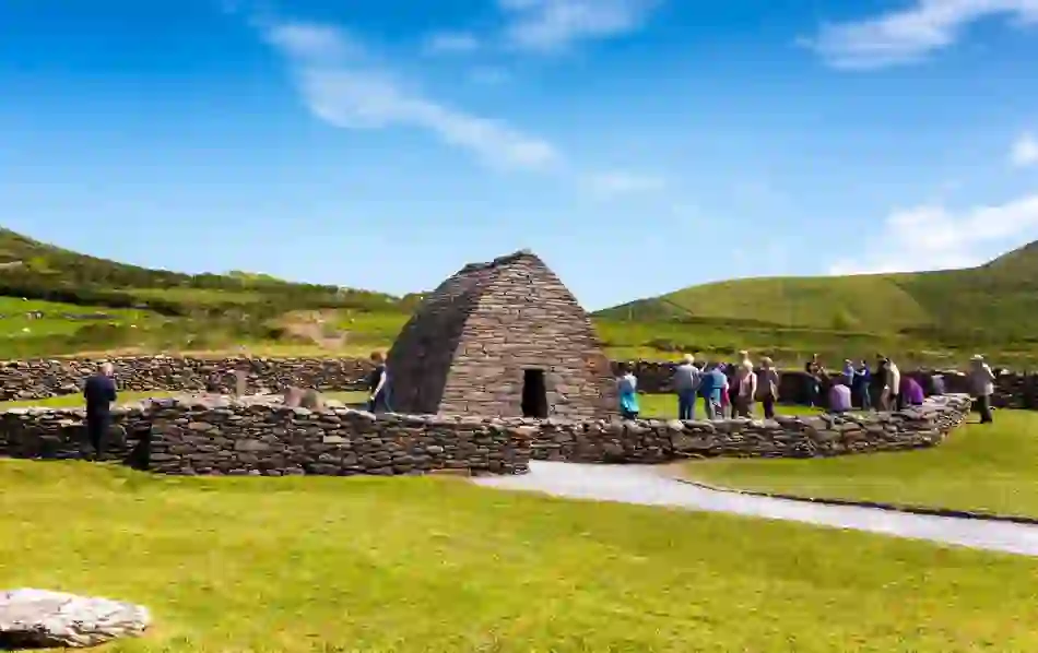 gallarus-oratory-county-kerry-hero-v1