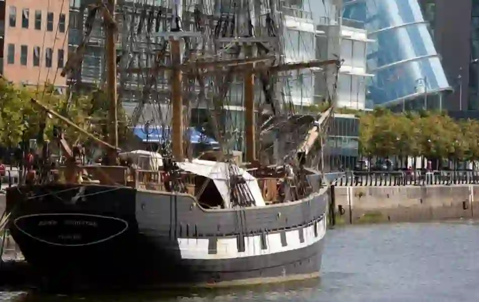 jeanie-johnston-ship-dublin-city-inset-image-v1