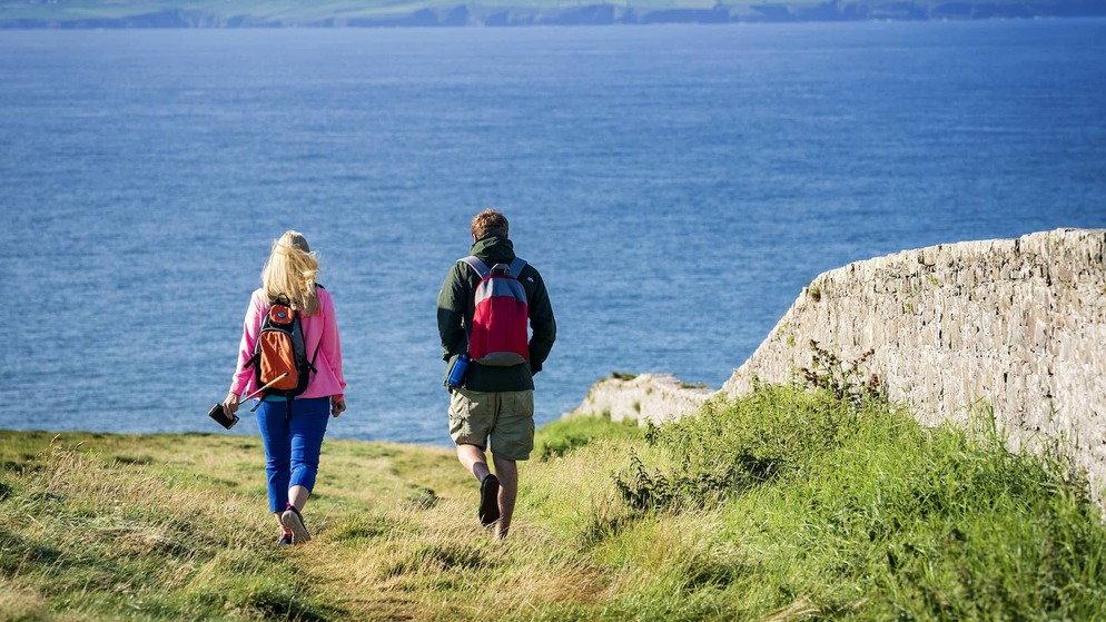 walking-collection-bg-loop-head-clare